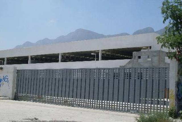 Nave industrial en Renta en Colonia Privadas la Huasteca, Santa Catarina, Nuevo León en 230,000 MXN con 000m2